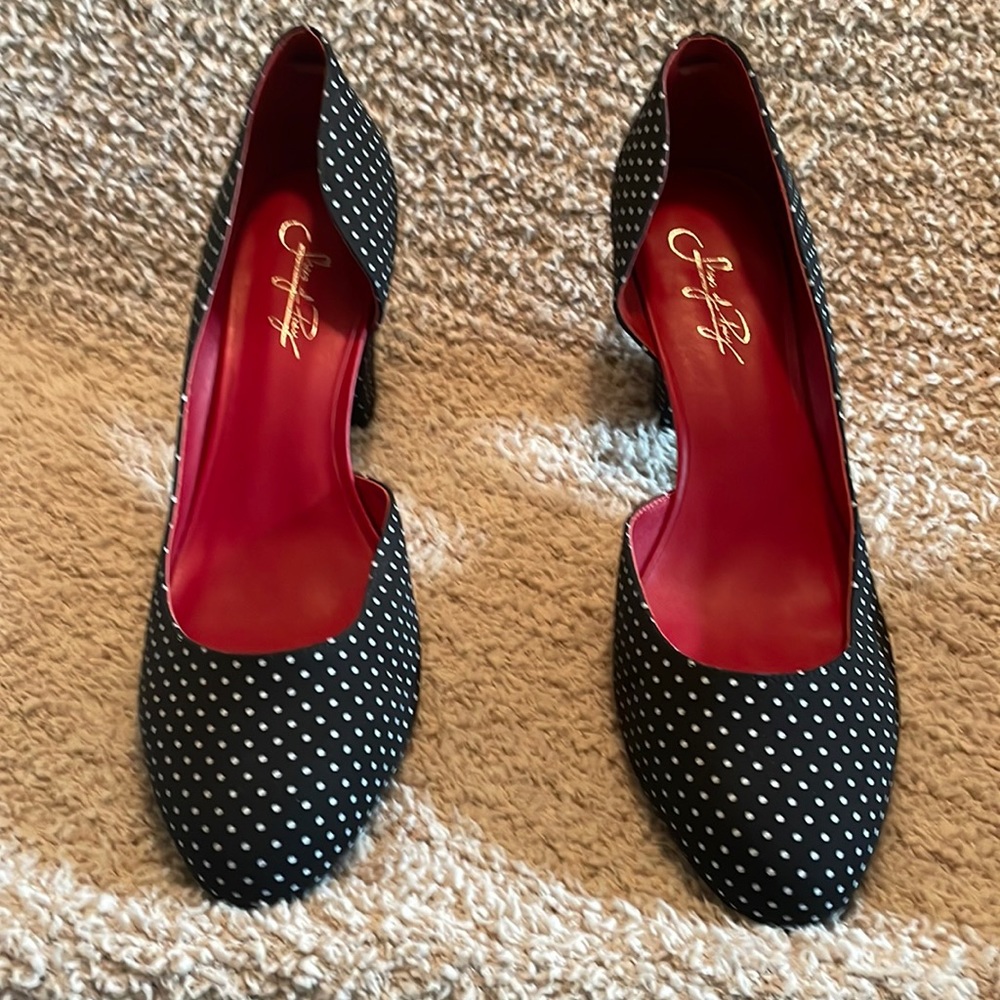 New Women’s size 14 “Shoes of Prey” Black and white Polk dot 3” chunky heels
